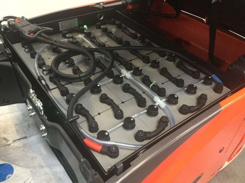 Nieuw LINDE E 18 PH-02 vorkheftruck-photo