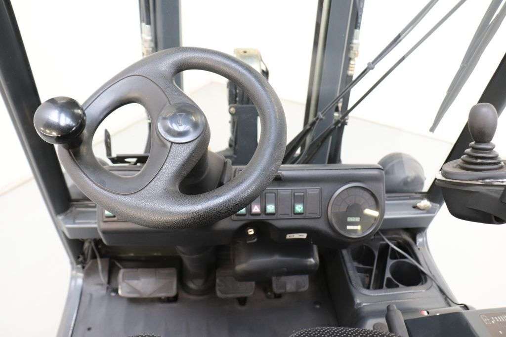 LINDE E20-02 vorkheftruck-photo